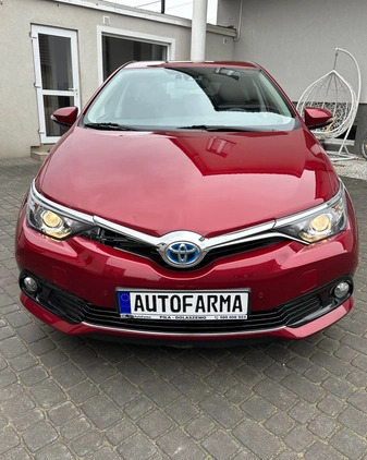 Toyota Auris cena 59900 przebieg: 100400, rok produkcji 2017 z Stąporków małe 781
